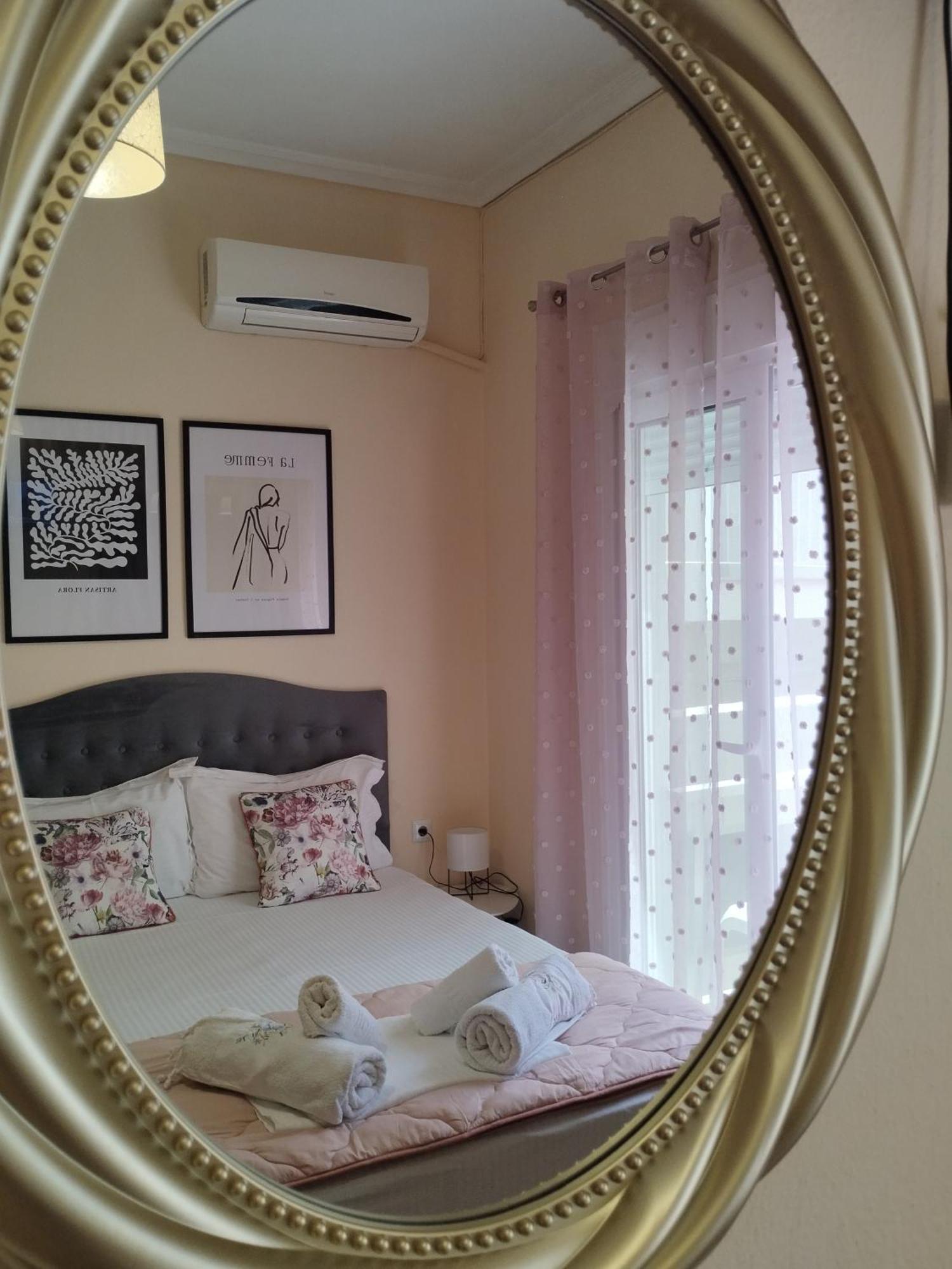 Sea Of Memories Apartment Nea Peramos  Luaran gambar